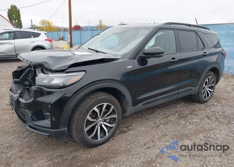 2025 Ford Explorer St-Line from USA, damaged, VIN 1FMUK8KH3SGB60361